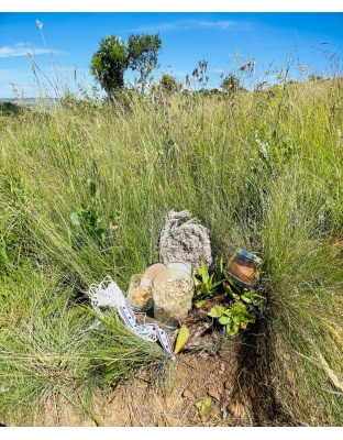 Ukuchatha cleansing , helps when you bloated